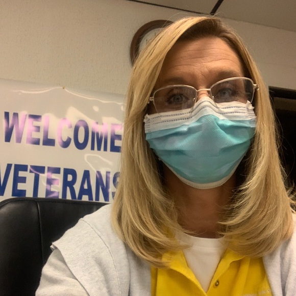 Meet your Posher, Donna - Picture 1 of 1